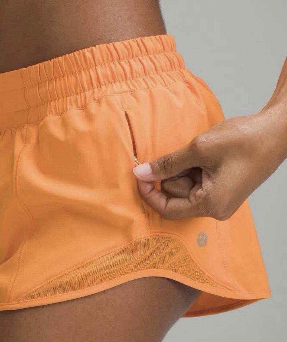 Lululemon Hotty Hot Square Tag Low-Rise Lined Short 2.5" orange soda size 10